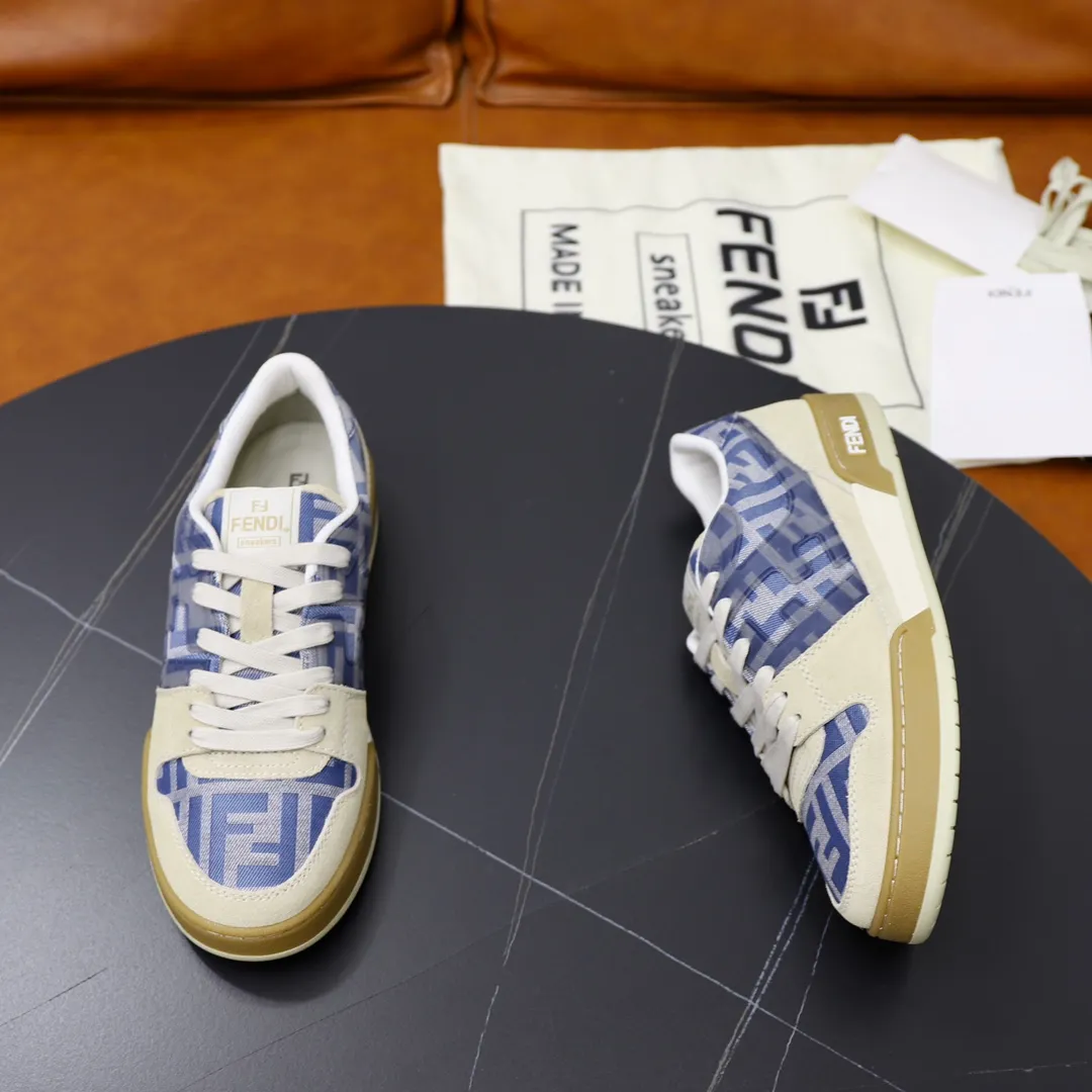 Ex-factory price: 580🔥Couple model (top original order) Brand: FENDI Size: 35-44 (customized for men 38 and 45) Grade: original order quality high version Material: imported original cowhide stitching➕ high-quality and comfortable lining original TPU lightweight non-slip outsole Style category: travel fashion casual shoes versatile trend